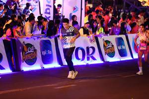 BIB: 
                            <button type="button" onclick="openModal(24278305)" class="btn btn-primary btn-sm float-right btn-popup" data-toggle="modal" data-target=".modal-high-quality">
                        <i class="fas fa-shopping-cart"></i> Add to Cart
                    </button>
                                            <button type="button" onclick="isThisMe(24278305, true)" class="btn btn-success btn-sm float-right btn-popup btn-isme hidden" data-toggle="tooltip" data-placement="bottom" title="นี่คือรูปของคุณใช่ไหม คลิกที่นี่เพื่อเอาเข้าอัลบั้ม">
                        <i class="fas fa-plus"></i> Add to album
                    </button>
                    <button type="button" onclick="isThisMe(24278305, false)" class="btn btn-warning btn-sm float-right btn-popup btn-isnotme hidden">
                        <i class="fas fa-ban"></i> Remove from album
                    </button>